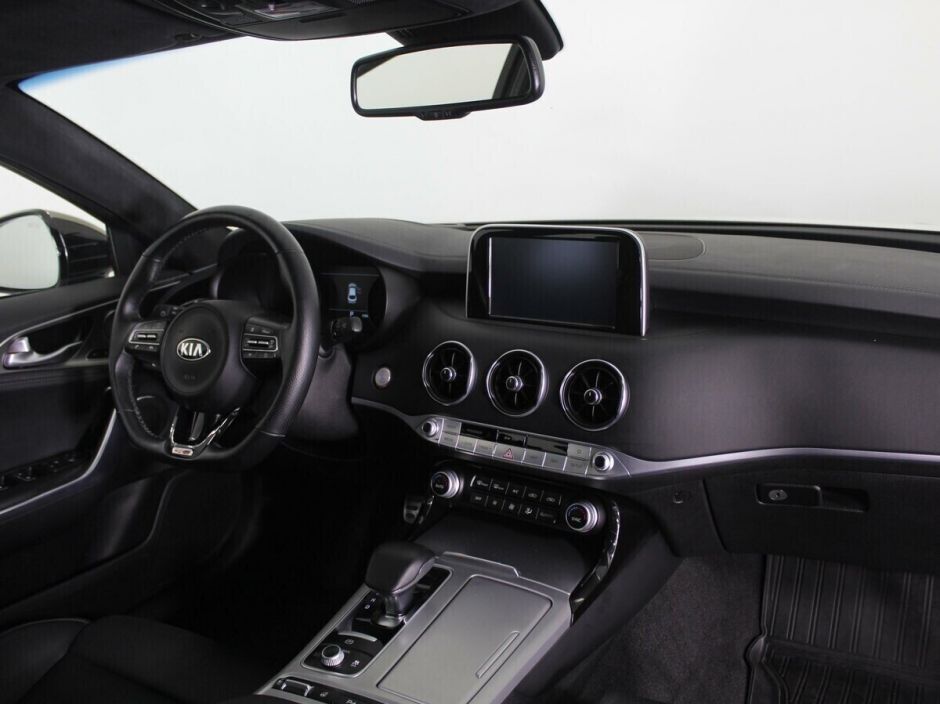Kia Stinger, 2.0 л, АТ, 2018 фото 15