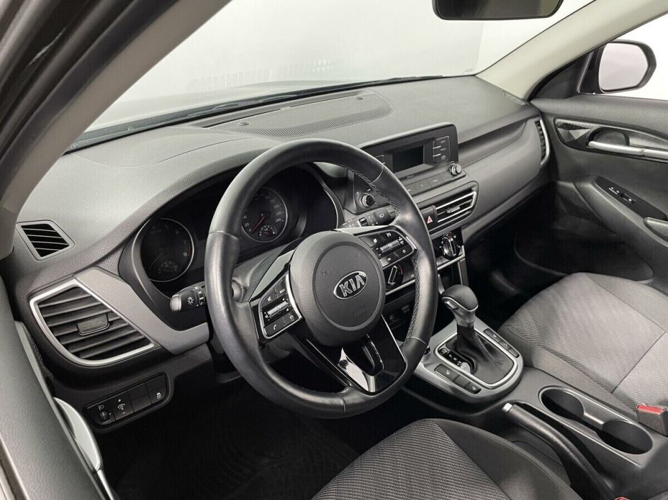 Kia Seltos, 2.0 л, Вариатор, 2020 фото 11