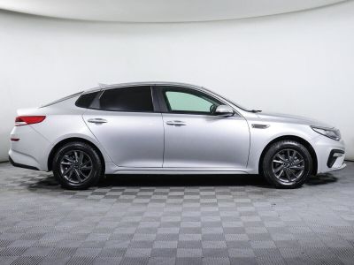 Kia Optima, 2.0 л, АКПП, 2018 фото 10