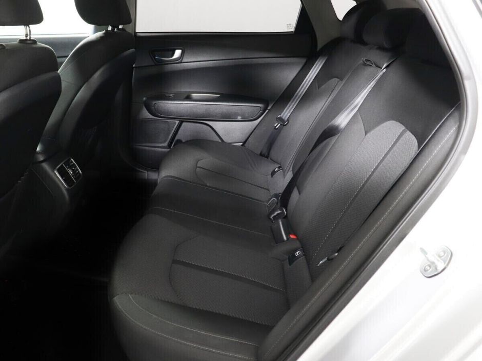 Kia Optima, 2.0 л, АТ, 2018 фото 1