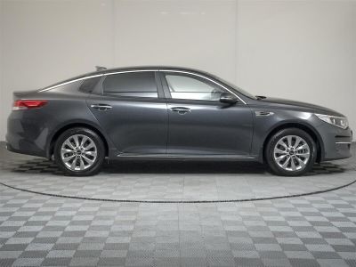 Kia Optima, 2.0 л, АКПП, 2018 фото 10