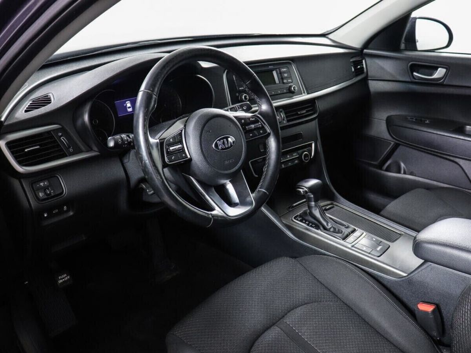 Kia Optima, 2.0 л, АТ, 2018 фото 11