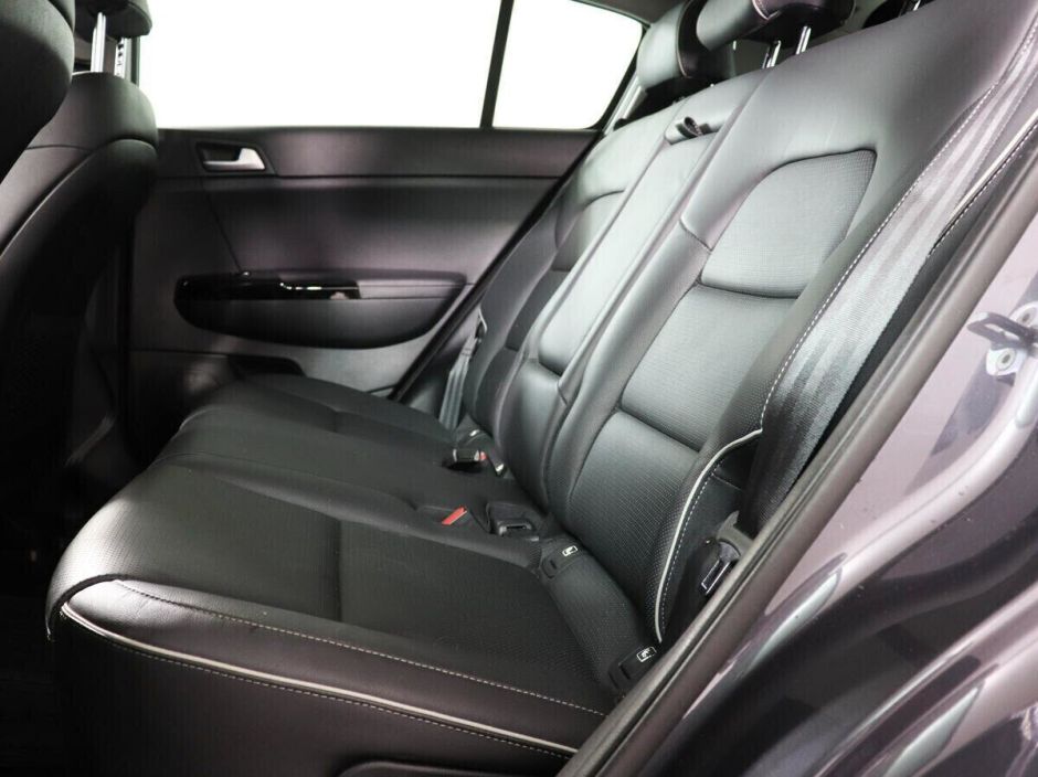 Kia Sportage, 2.0 л, АТ, 2016 фото 1