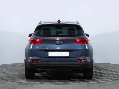 Kia Sportage, 2.0 л, АКПП, 2017 фото 8