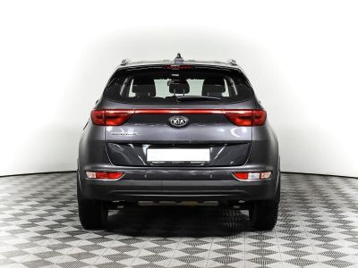 Kia Sportage, 2.0 л, АКПП, 2017 фото 8