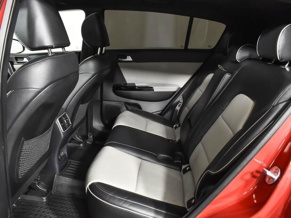 Kia Sportage, 2.0 л, АТ, 2017 фото 2