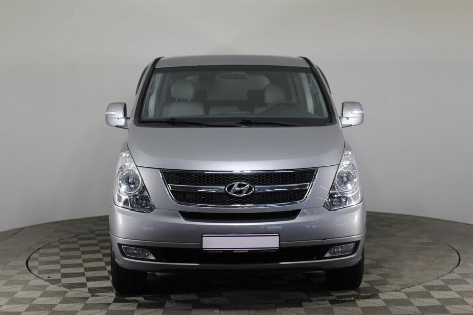 Hyundai Grand Starex, 2.5 л, АТ, 2014 фото 7