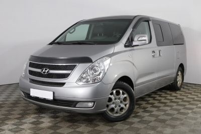 Hyundai Grand Starex, 2.5 л, АКПП, 2014 фото 3