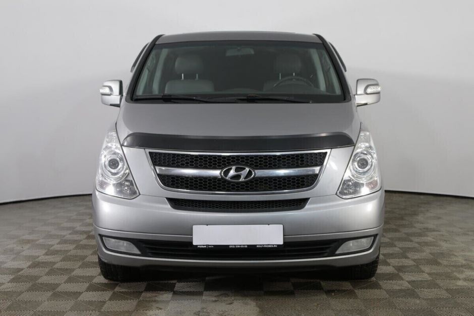 Hyundai Grand Starex, 2.5 л, АТ, 2014 фото 7