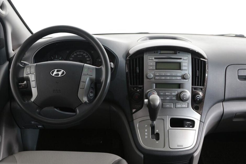 Hyundai Grand Starex, 2.5 л, АТ, 2014 фото 9
