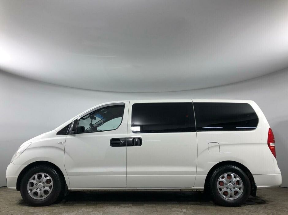 Hyundai Grand Starex, 2.5 л, АТ, 2014 фото 6