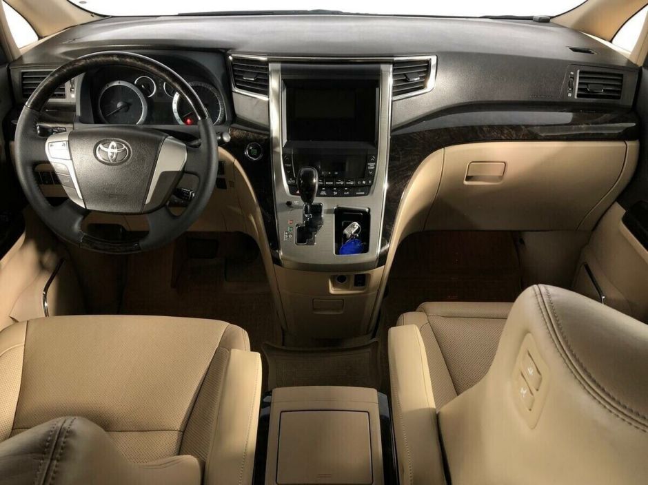Toyota Alphard, 3.5 л, АТ, 2012 фото 13