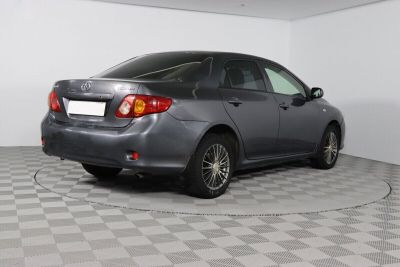 Toyota Corolla, 1.6 л, МКПП, 2010 фото 4