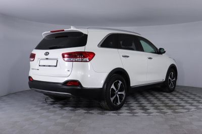 Kia Sorento, 3.3 л, АКПП, 2016 фото 4