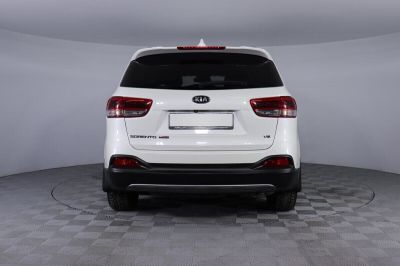 Kia Sorento, 3.3 л, АКПП, 2016 фото 8