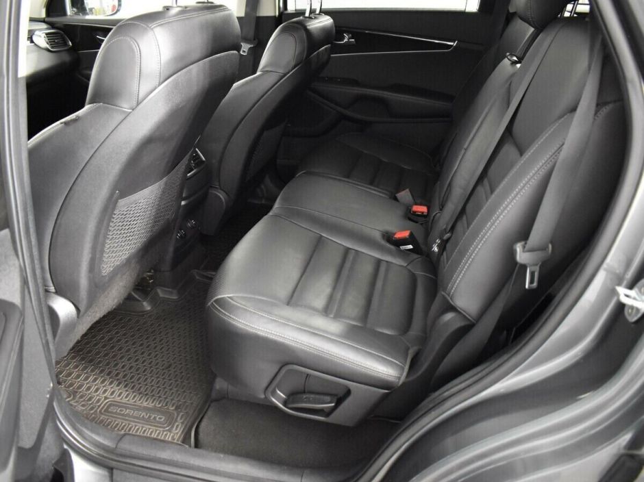 Kia Sorento, 2.2 л, АТ, 2017 фото 1