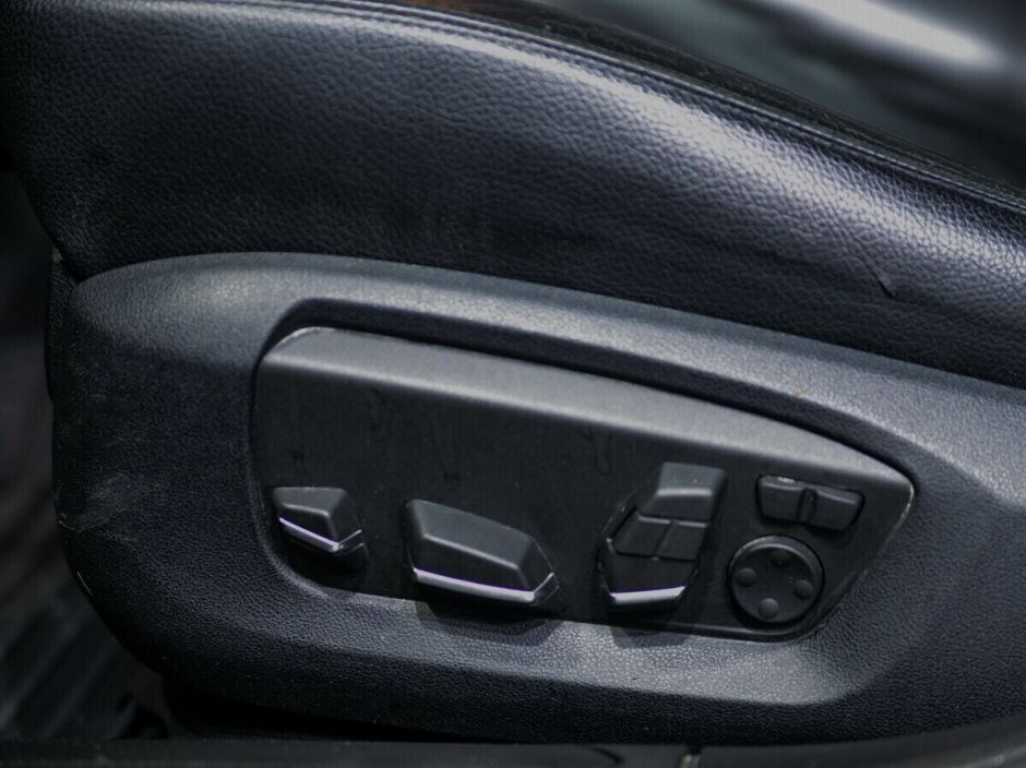 BMW 7 серии, 3.0 л, АТ, 2012 фото 13