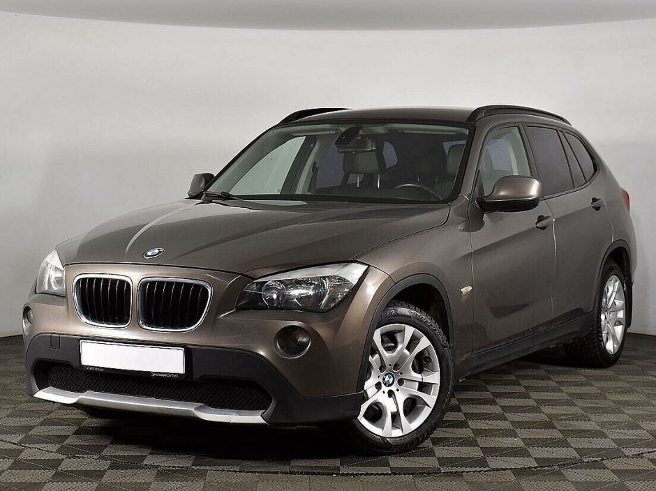 BMW X1, 2.0 л, АТ, 2011 фото 3
