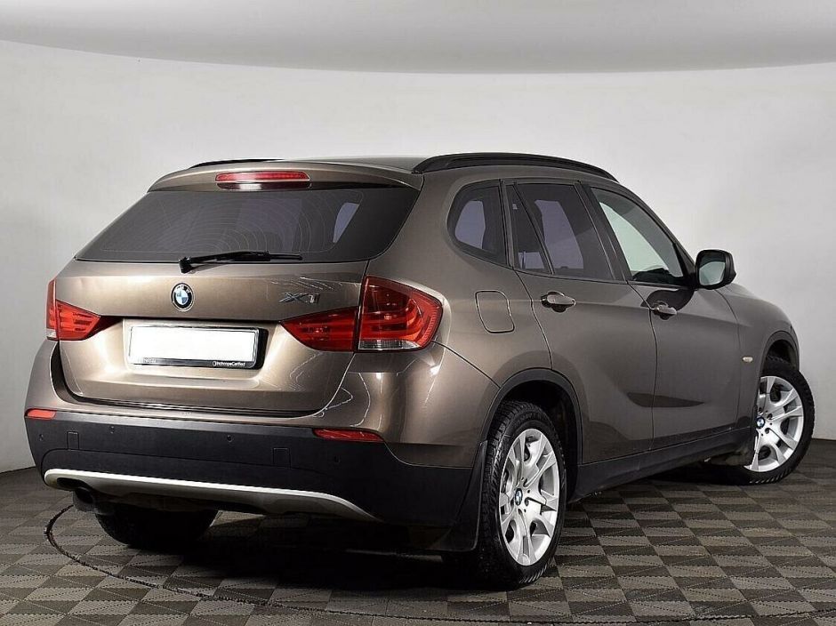 BMW X1, 2.0 л, АТ, 2011 фото 4