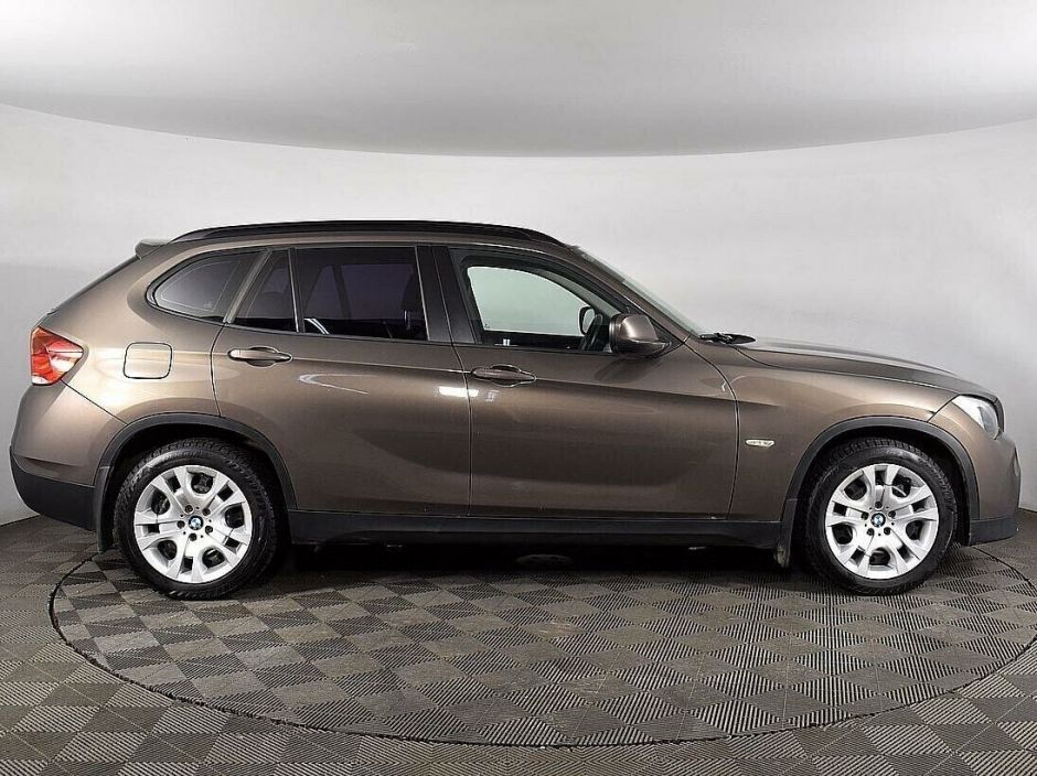 BMW X1, 2.0 л, АТ, 2011 фото 6