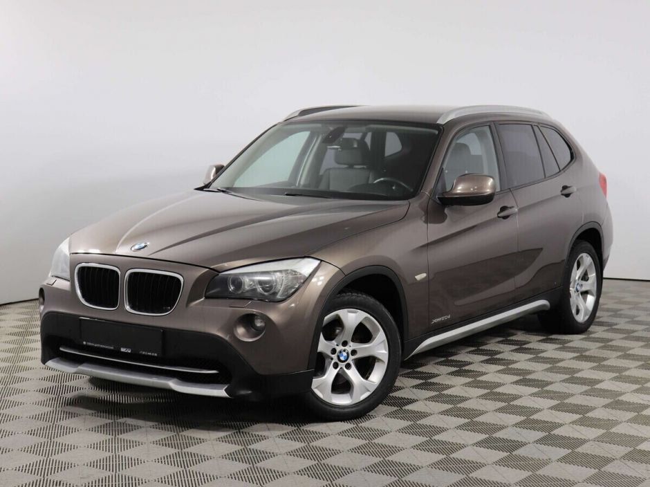 BMW X1, 2.0 л, АТ, 2011 фото 3