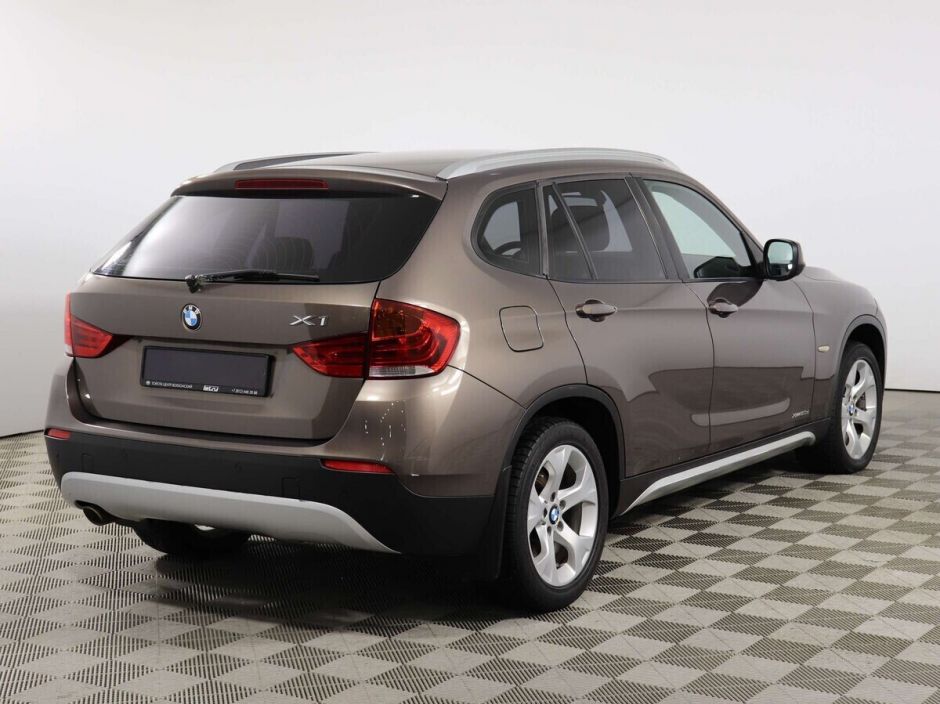 BMW X1, 2.0 л, АТ, 2011 фото 4