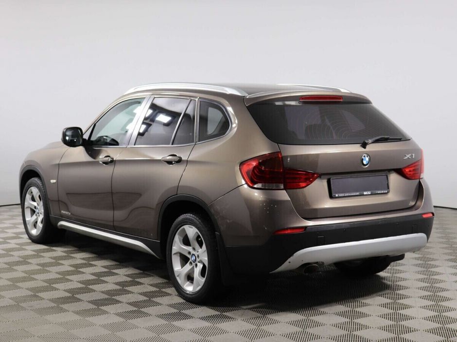 BMW X1, 2.0 л, АТ, 2011 фото 6