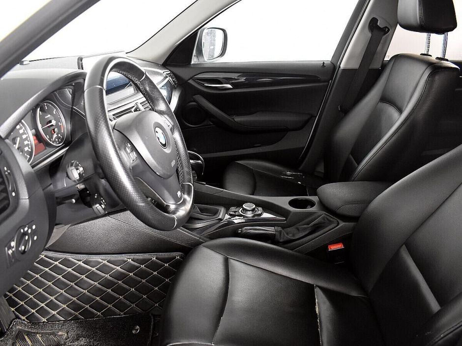 BMW X1, 2.0 л, АТ, 2010 фото 9