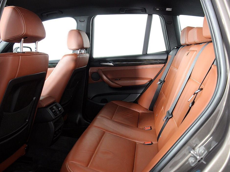 BMW X3, 2.0 л, АТ, 2012 фото 1