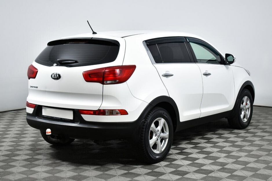 Kia Sportage, 2.0 л, АТ, 2015 фото 4