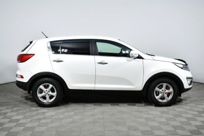 Kia Sportage, 2.0 л, АКПП, 2015 фото 10