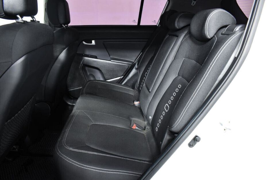 Kia Sportage, 2.0 л, АТ, 2015 фото 1