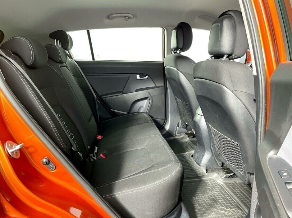 Kia Sportage, 2.0 л, АТ, 2014 фото 1