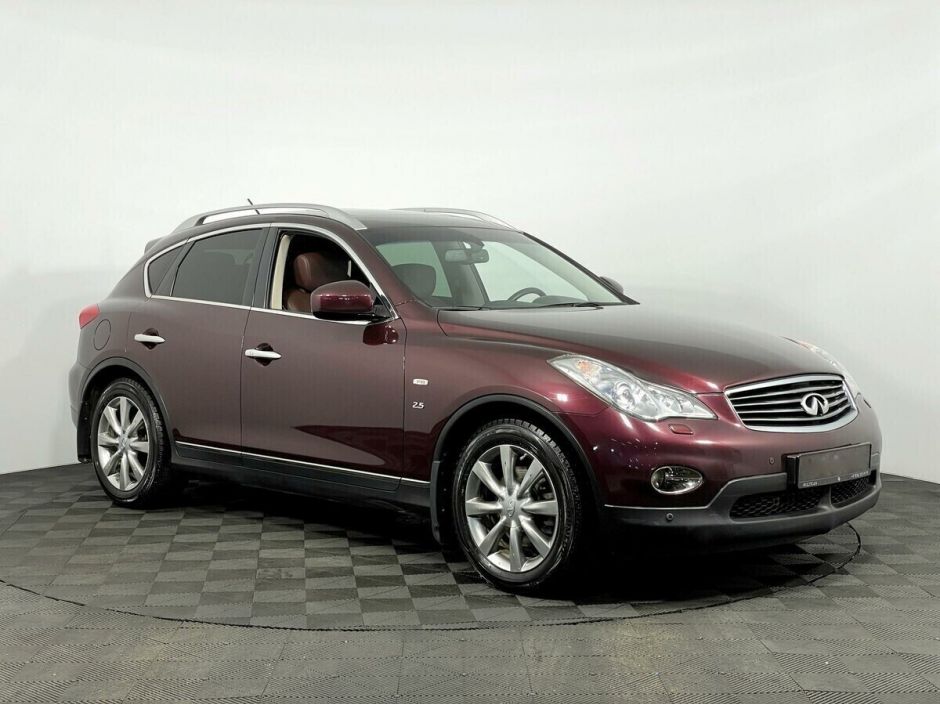 Infiniti QX50, 2.5 л, АТ, 2014 фото 5