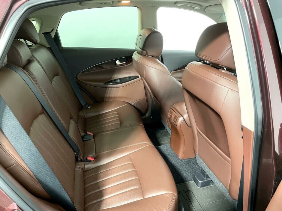 Infiniti QX50, 2.5 л, АТ, 2014 фото 1