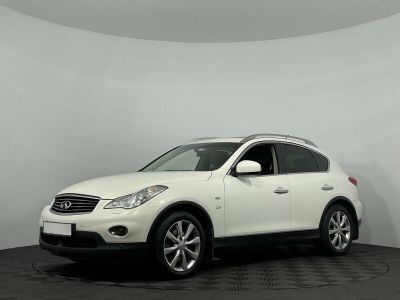 Infiniti QX50, 2.5 л, АКПП, 2015 фото 3