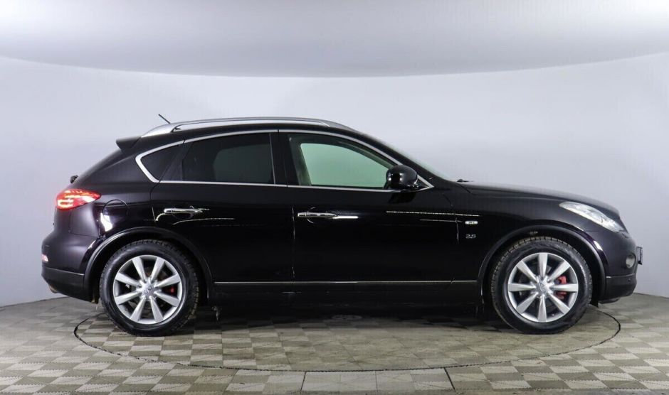 Infiniti QX50, 2.5 л, АТ, 2013 фото 10
