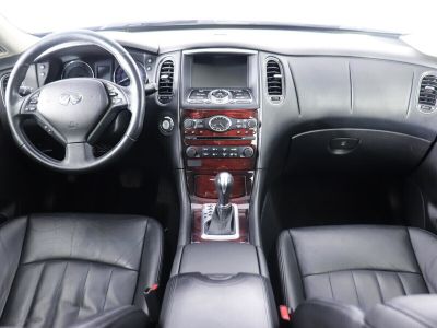 Infiniti QX50, 2.5 л, АКПП, 2013 фото 13