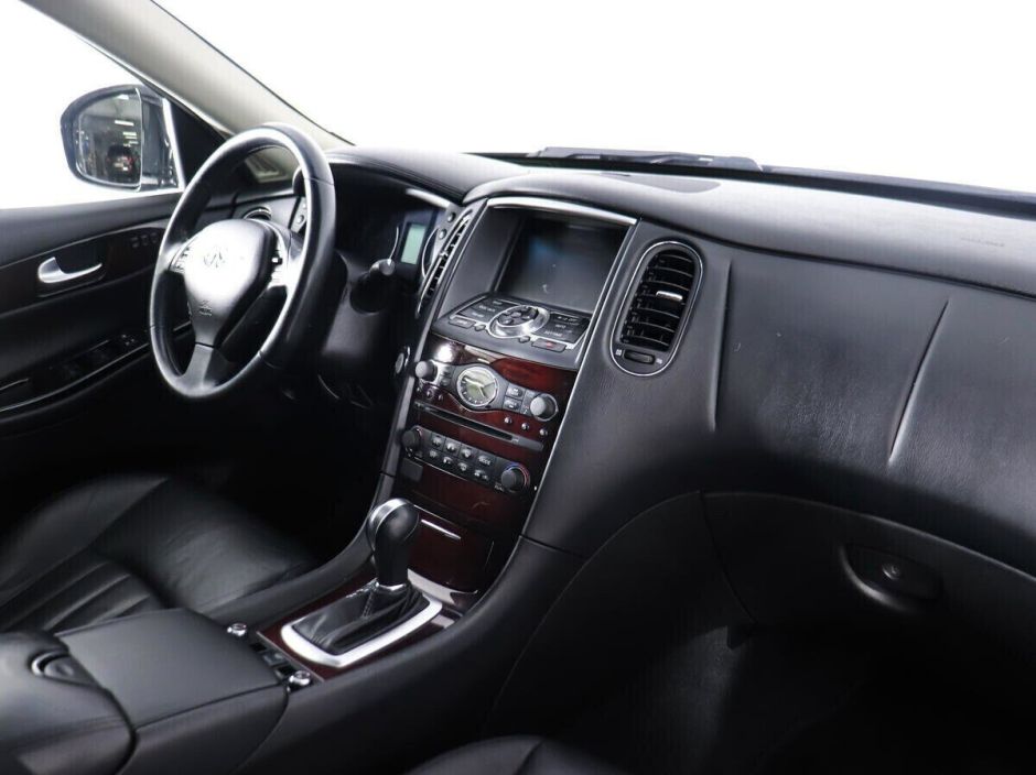 Infiniti QX50, 2.5 л, АТ, 2013 фото 14