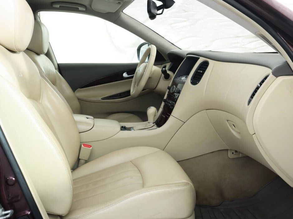 Infiniti QX50, 2.5 л, АТ, 2013 фото 14