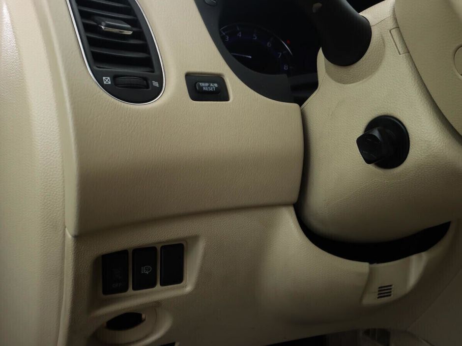 Infiniti QX50, 2.5 л, АТ, 2013 фото 15