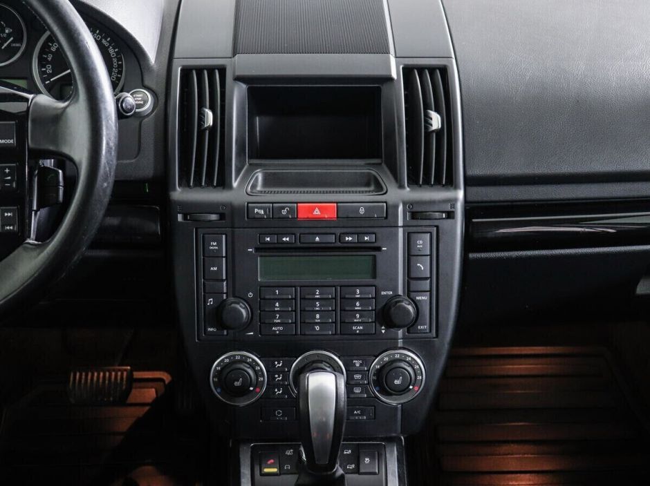 Land Rover Freelander, 2.2 л, АТ, 2011 фото 13