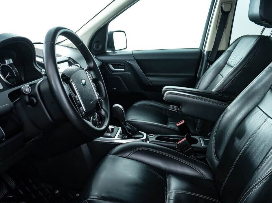Land Rover Freelander, 2.2 л, АТ, 2011 фото 9