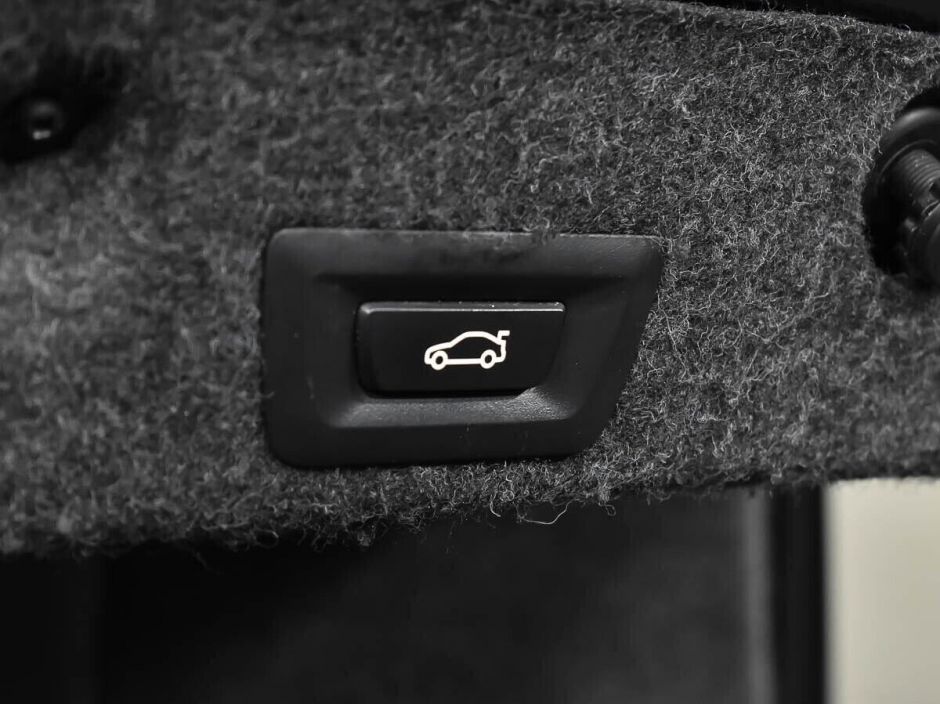 BMW 5 серии, 2.0 л, АТ, 2016 фото 1