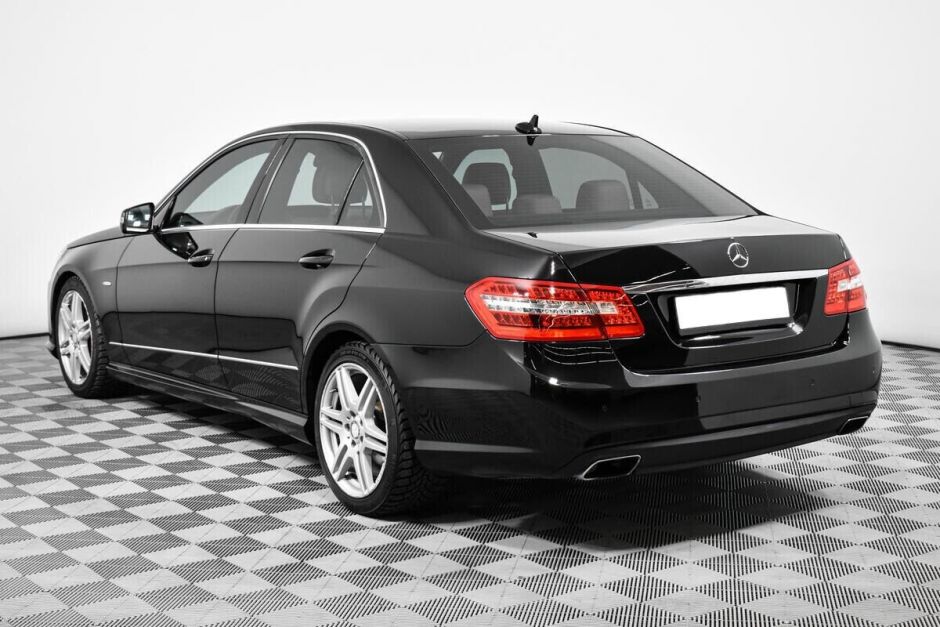 Mercedes-Benz E-Класс, 1.8 л, АТ, 2011 фото 6