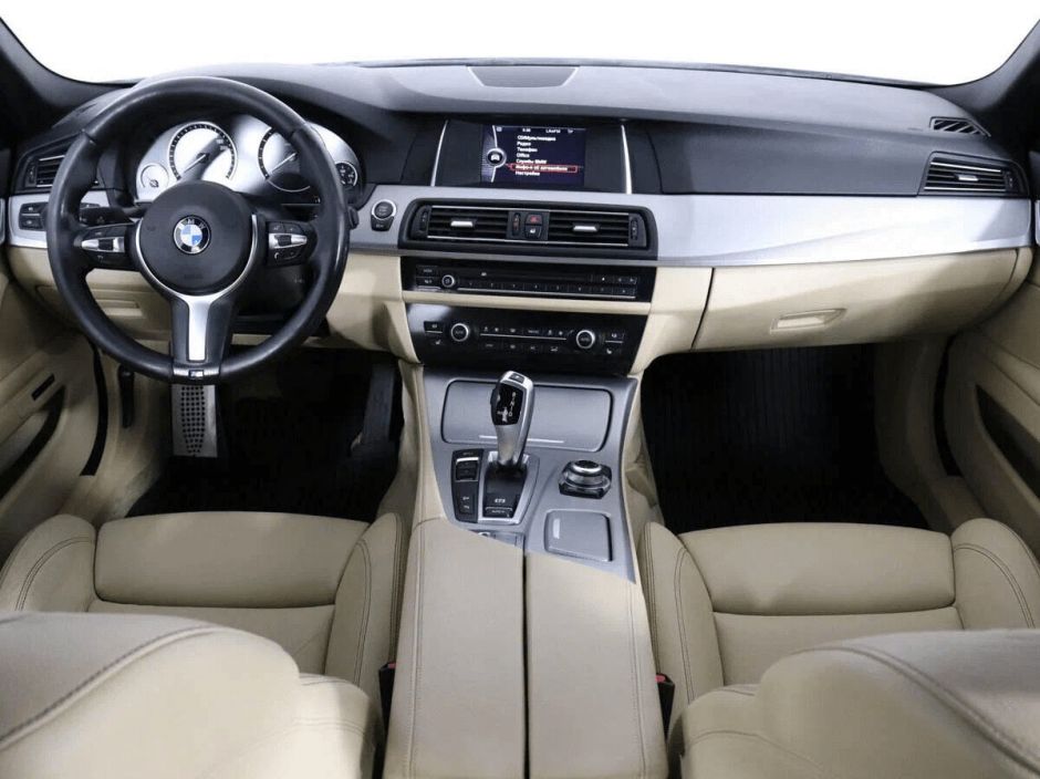 BMW 5 серии, 2.0 л, АТ, 2014 фото 8