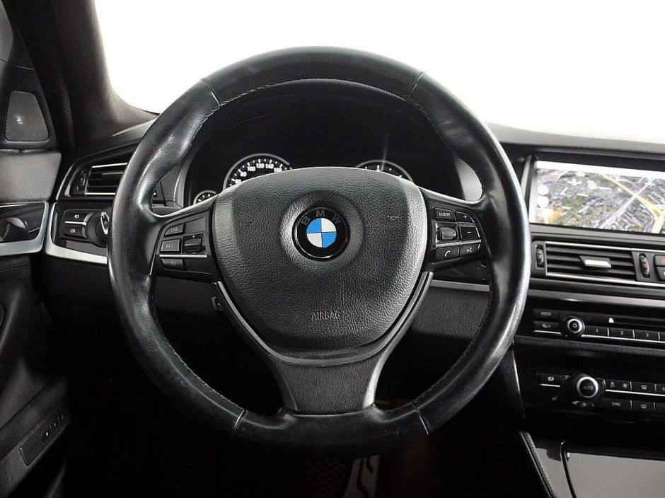 BMW 5 серии, 2.0 л, АТ, 2014 фото 8