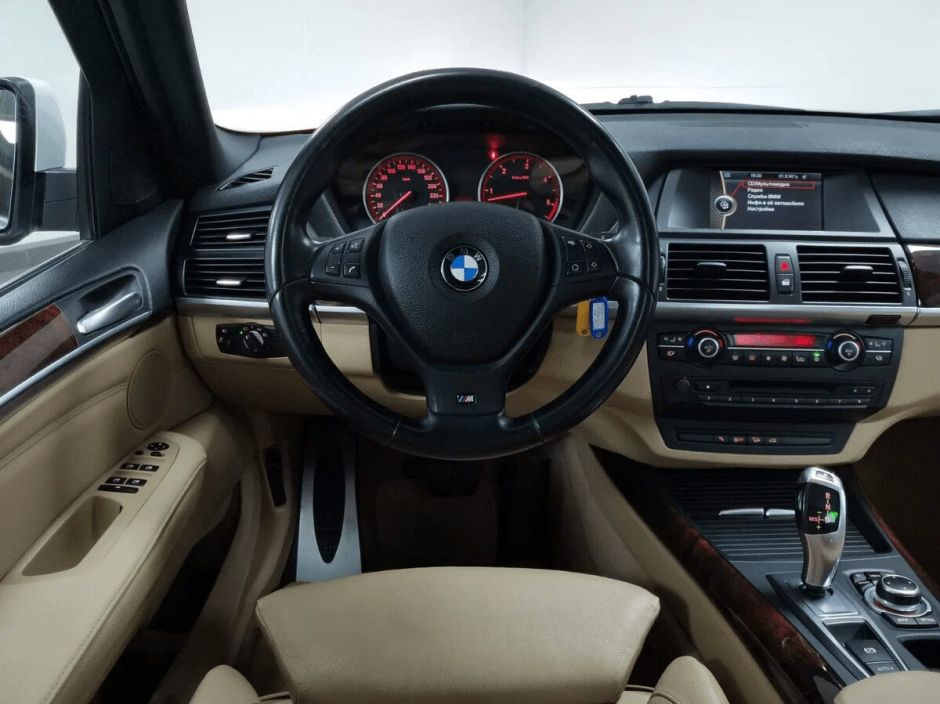 BMW X5, 3.0 л, АТ, 2011 фото 9