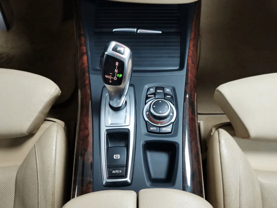 BMW X5, 3.0 л, АТ, 2011 фото 2