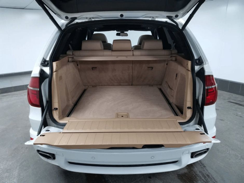 BMW X5, 3.0 л, АТ, 2011 фото 1